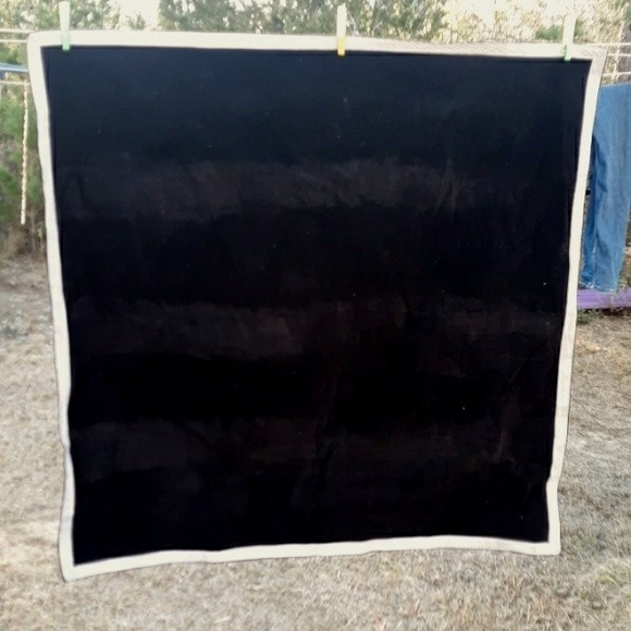 Sanders Classics Black Card Table Cover - Picture 2 of 6